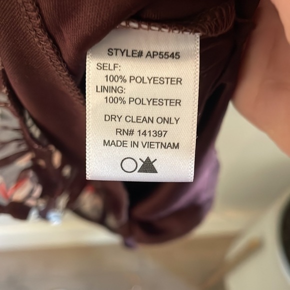 ASTR The Label | Maroon Floral Long sheer Sleeve Romper | Size XS - Picture 7 of 8